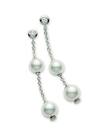 Akoya Pearl