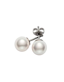 Classic Akoya Pearl AAA 7.5x8.0mm White Gold