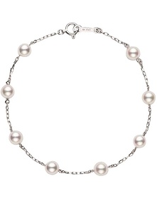 Akoya Pearl