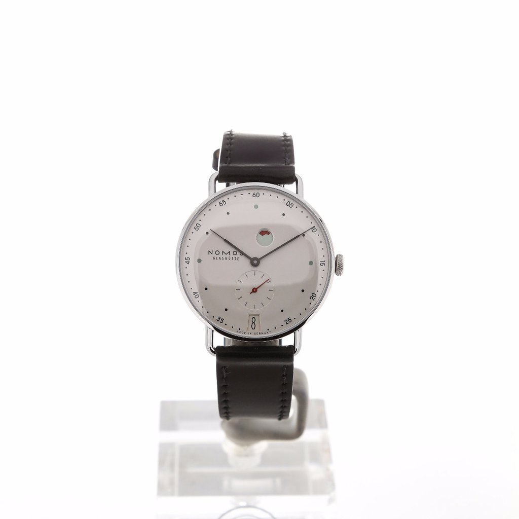 Men's watch / unisex NOMOS GLASHÜTTE, Metro Date Power Reserve / 37mm, SKU: 1101 | watchphilosophy.co.uk