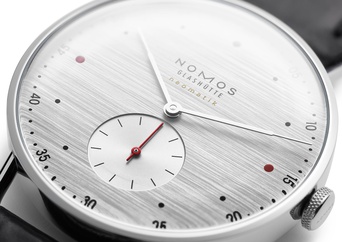 Men's watch / unisex NOMOS GLASHÜTTE, Metro Neomatik 39 Silvercut / 38.50mm, SKU: 1114 | watchphilosophy.co.uk