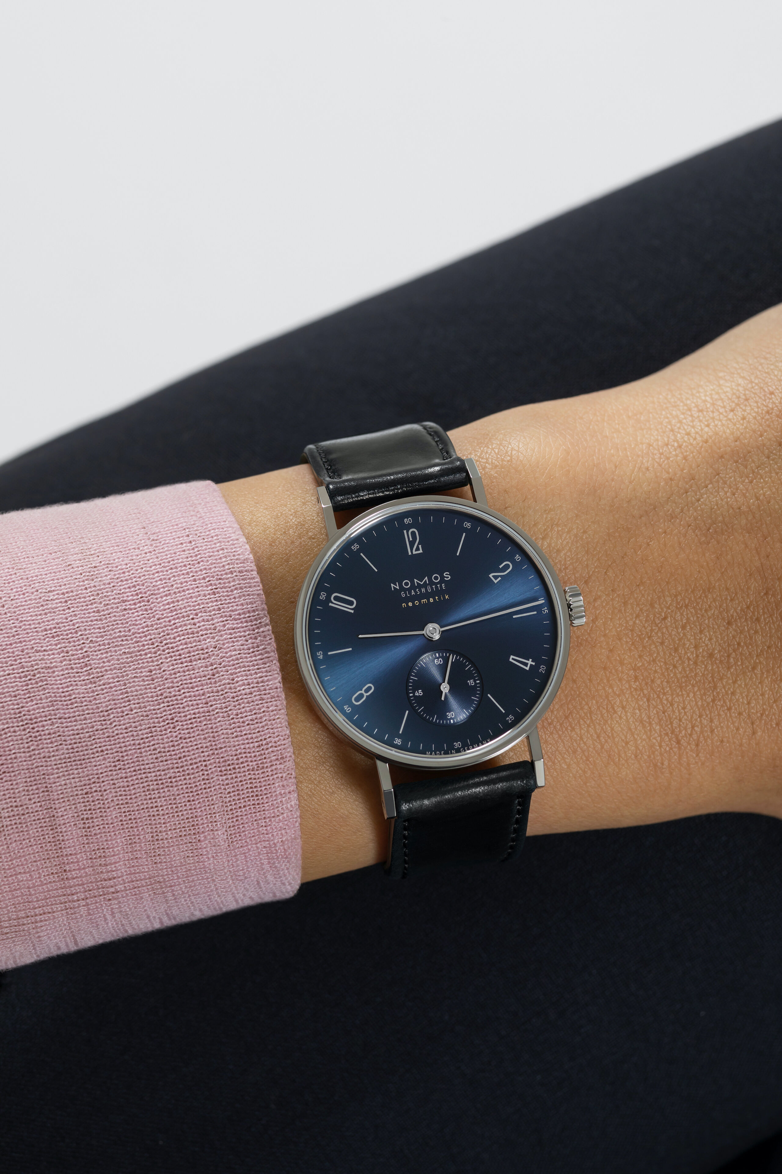Ladies' watch NOMOS GLASHÜTTE, Tangente Neomatik Blue Gold / 35mm, SKU: 191 | watchphilosophy.co.uk