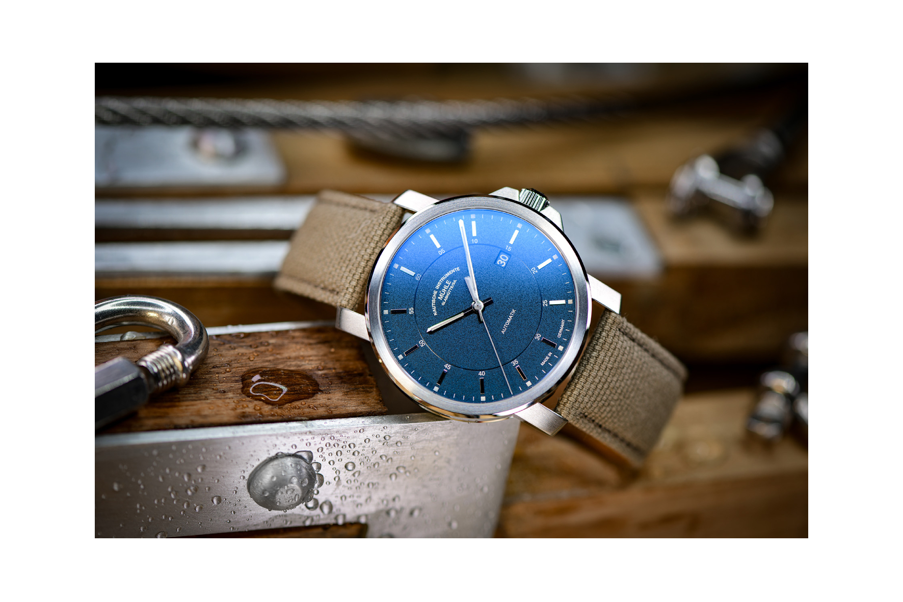 Men's watch / unisex MÜHLE-GLASHÜTTE, 29ER Casual / 42.4 mm, SKU: M1-25-72-CB | watchphilosophy.co.uk