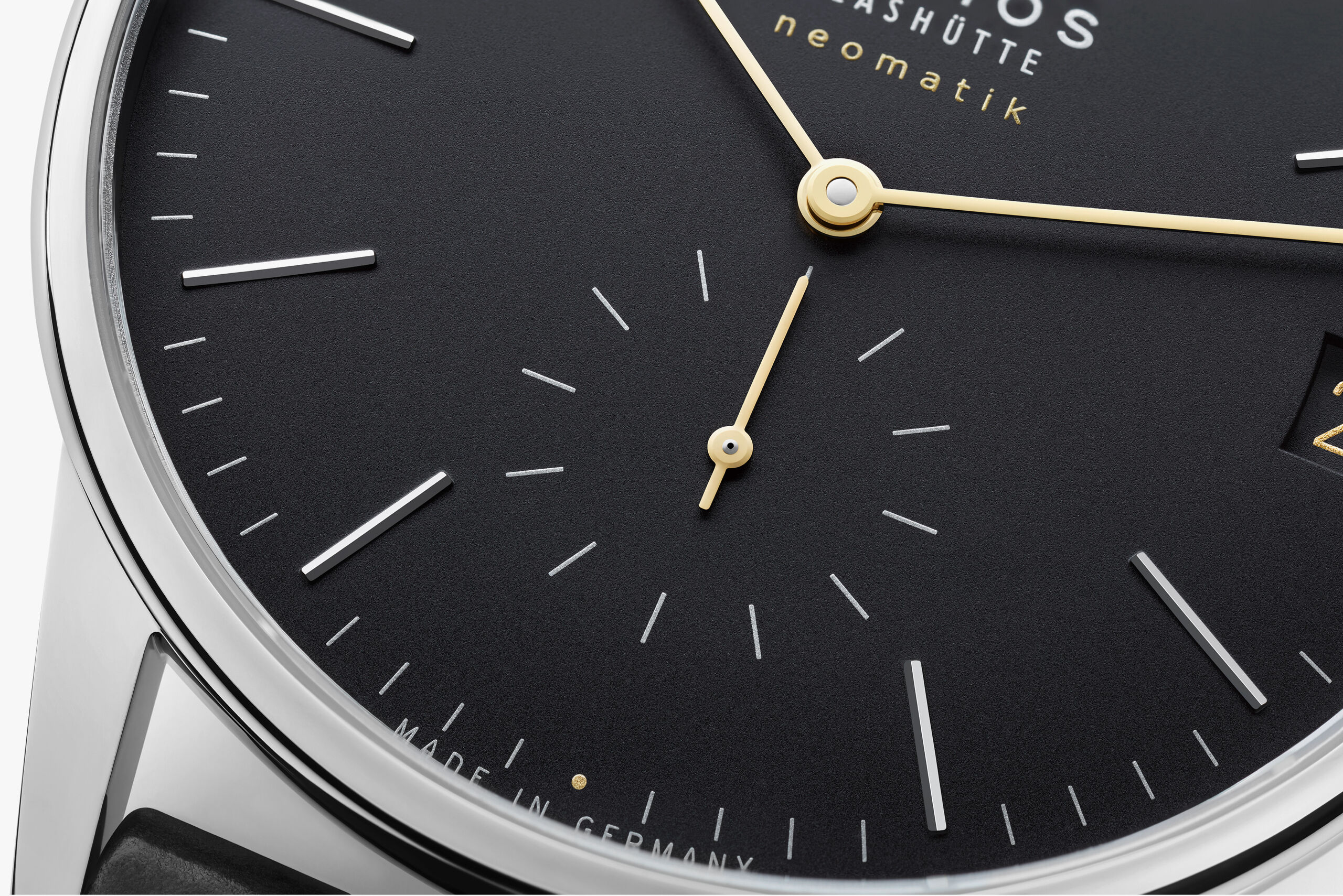 Men's watch / unisex NOMOS GLASHÜTTE, Orion Neomatik 41 Date Black / 40.50mm, SKU: 366 | watchphilosophy.co.uk