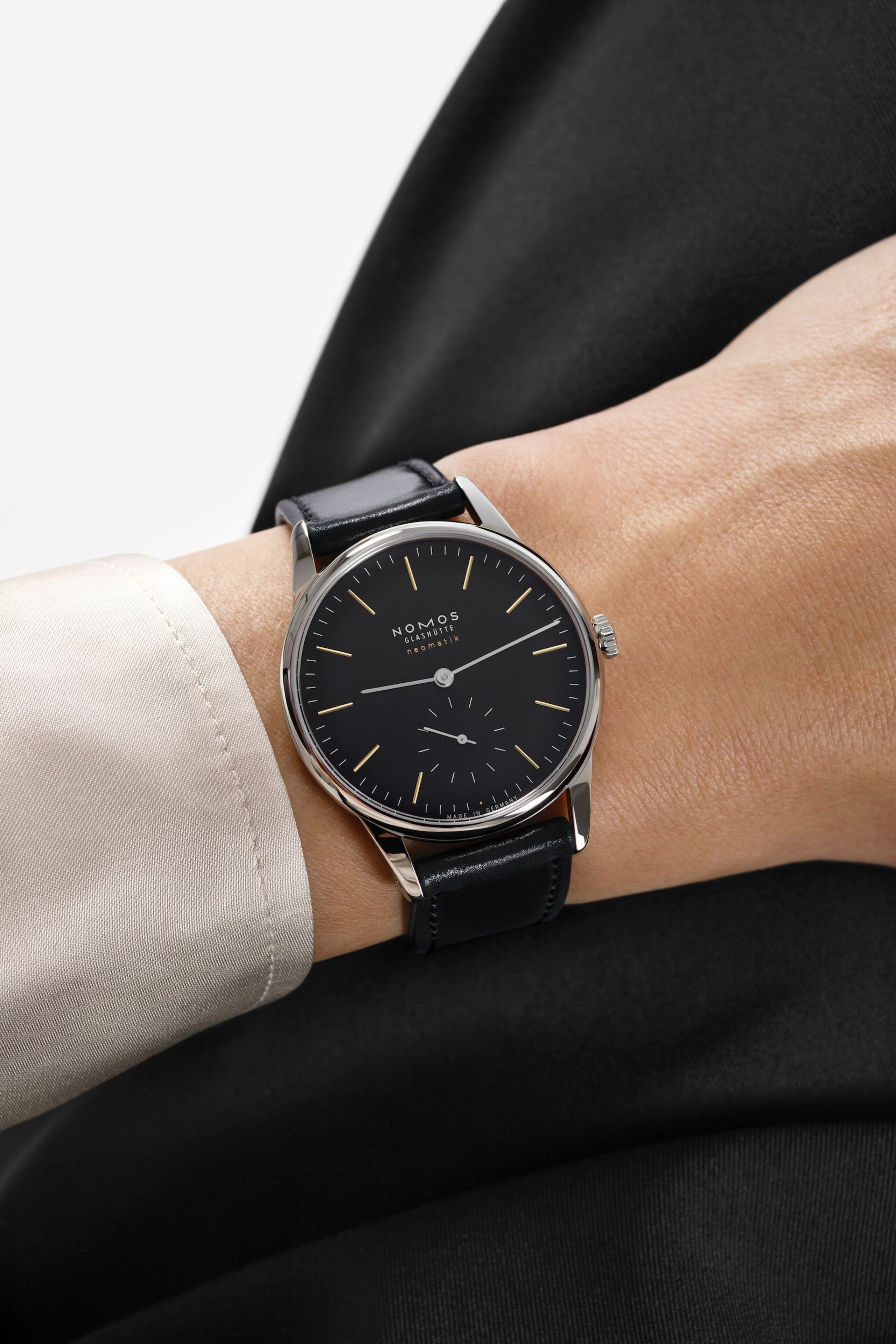 Ladies' watch NOMOS GLASHÜTTE, Orion Neomatik Black / 36.40mm, SKU: 396 | watchphilosophy.co.uk