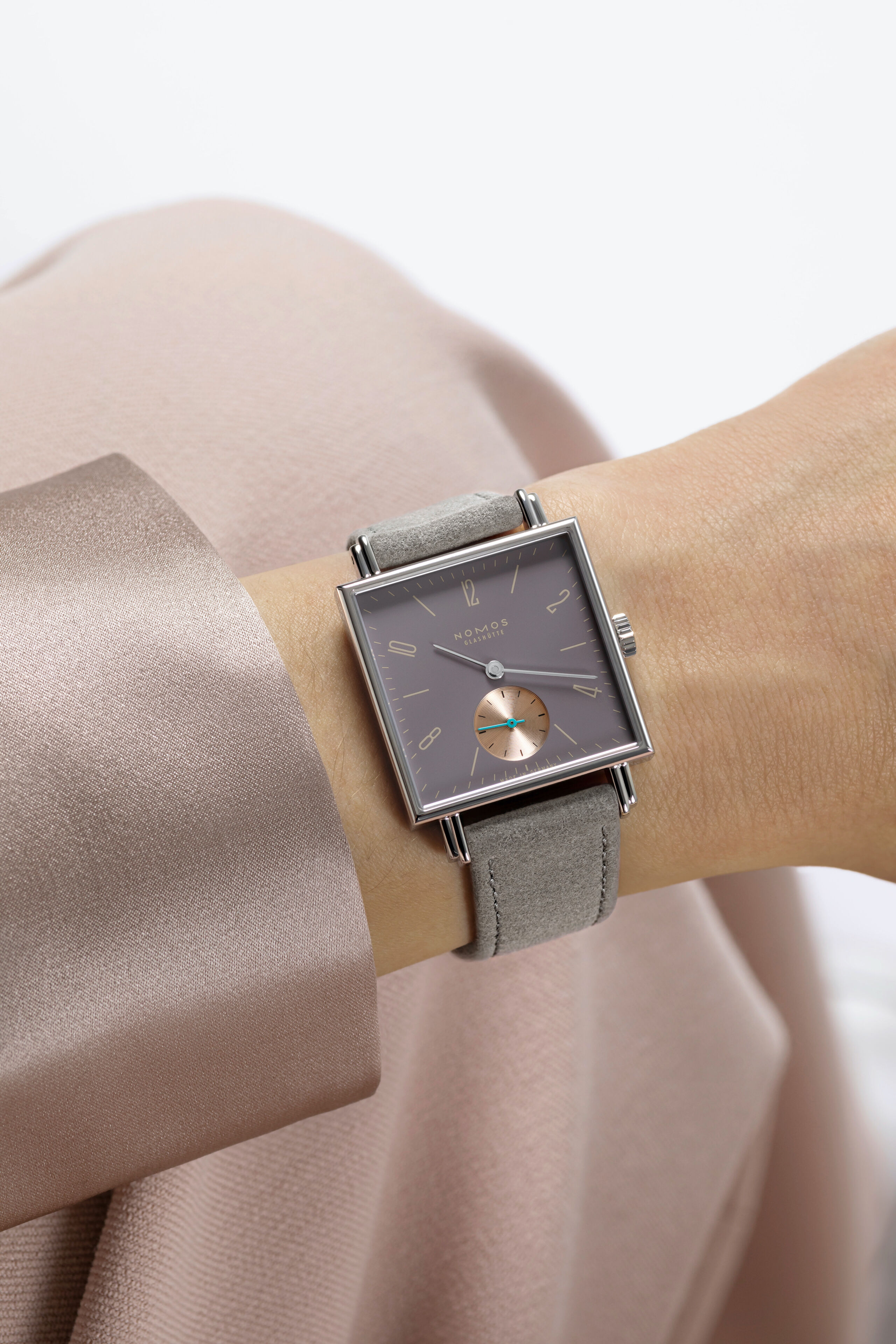 Ladies' watch NOMOS GLASHÜTTE, Tetra – Die Fuchsteufelswilde / 29.50mm × 29.50mm, SKU: 475 | watchphilosophy.co.uk