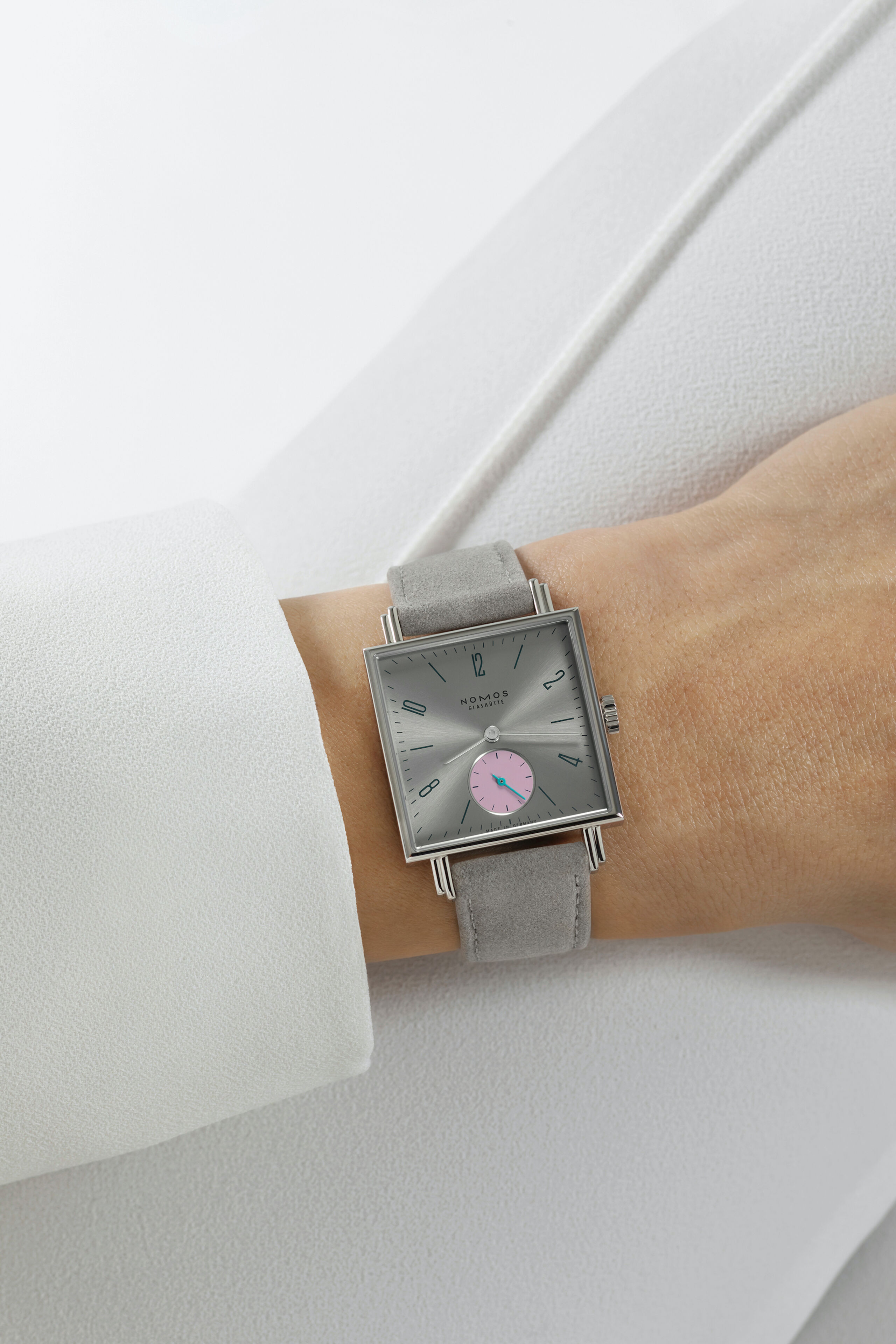 Ladies' watch NOMOS GLASHÜTTE, Tetra Die Unerreichbare / 29.50mm × 29.50mm, SKU: 477 | watchphilosophy.co.uk