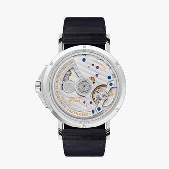 Men's watch / unisex  NOMOS GLASHÜTTE, Ahoi Neomatik 38 Date Sky / 38.5mm, SKU: 526 | watchphilosophy.co.uk