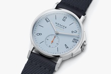 Men's watch / unisex  NOMOS GLASHÜTTE, Ahoi Neomatik 38 Date Sky / 38.5mm, SKU: 526 | watchphilosophy.co.uk