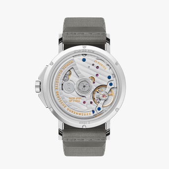 Men's watch / unisex NOMOS GLASHÜTTE, Ahoi Neomatik 38 Date Sand / 38.5mm, SKU: 527 | watchphilosophy.co.uk