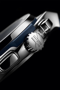 Men's watch / unisex HUBLOT, Classic Fusion Chronograph Titanium Blue / 42mm, SKU: 541.NX.7170.RX | watchphilosophy.co.uk