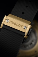 Men's watch / unisex HUBLOT, Classic Fusion Chronograph Yellow Gold / 42mm, SKU: 541.VX.1130.RX | watchphilosophy.co.uk