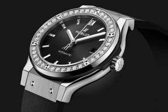 Men's watch / unisex  HUBLOT, Classic Fusion Titanium Diamonds / 38mm, SKU: 565.NX.1470.RX.1204 | watchphilosophy.co.uk