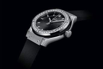 Ladies' watch HUBLOT, Classic Fusion Titanium Diamonds / 29mm, SKU: 591.NX.1470.RX.1204 | watchphilosophy.co.uk