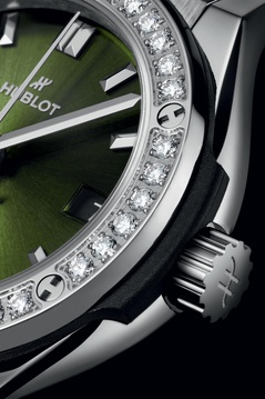 Ladies' watch HUBLOT, Classic Fusion Titanium Green Diamonds / 29mm, SKU: 591.NX.8970.RX.1204 | watchphilosophy.co.uk
