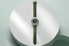 Ladies' watch HUBLOT, Classic Fusion Titanium Green Diamonds / 29mm, SKU: 591.NX.8970.RX.1204 | watchphilosophy.co.uk