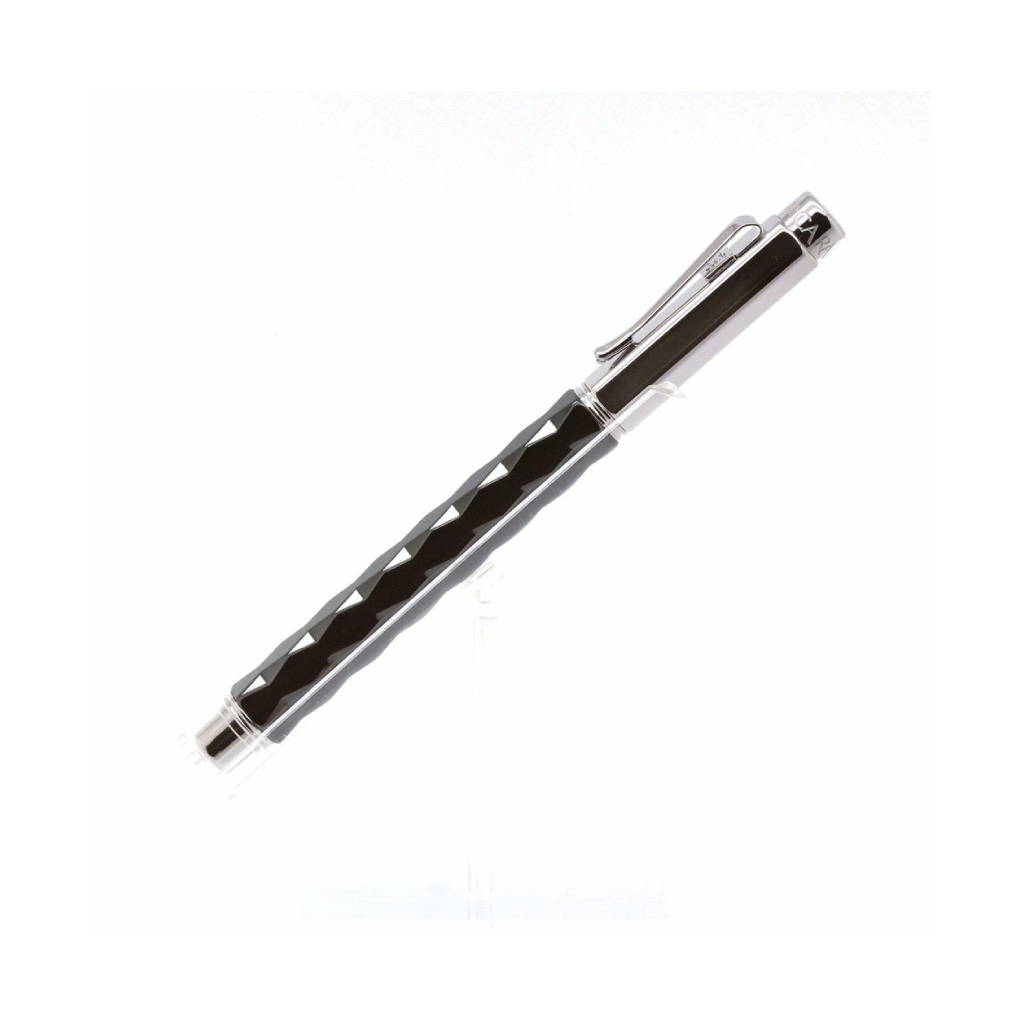 CARAN D’ACHE, Varius Ceramic Black Fountain Pen, SKU: 4490.109 | watchphilosophy.co.uk