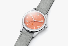 Men's watch / unisex NOMOS GLASHÜTTE, Club Campus Cream Coral / 36mm, SKU: 714.GB | watchphilosophy.co.uk