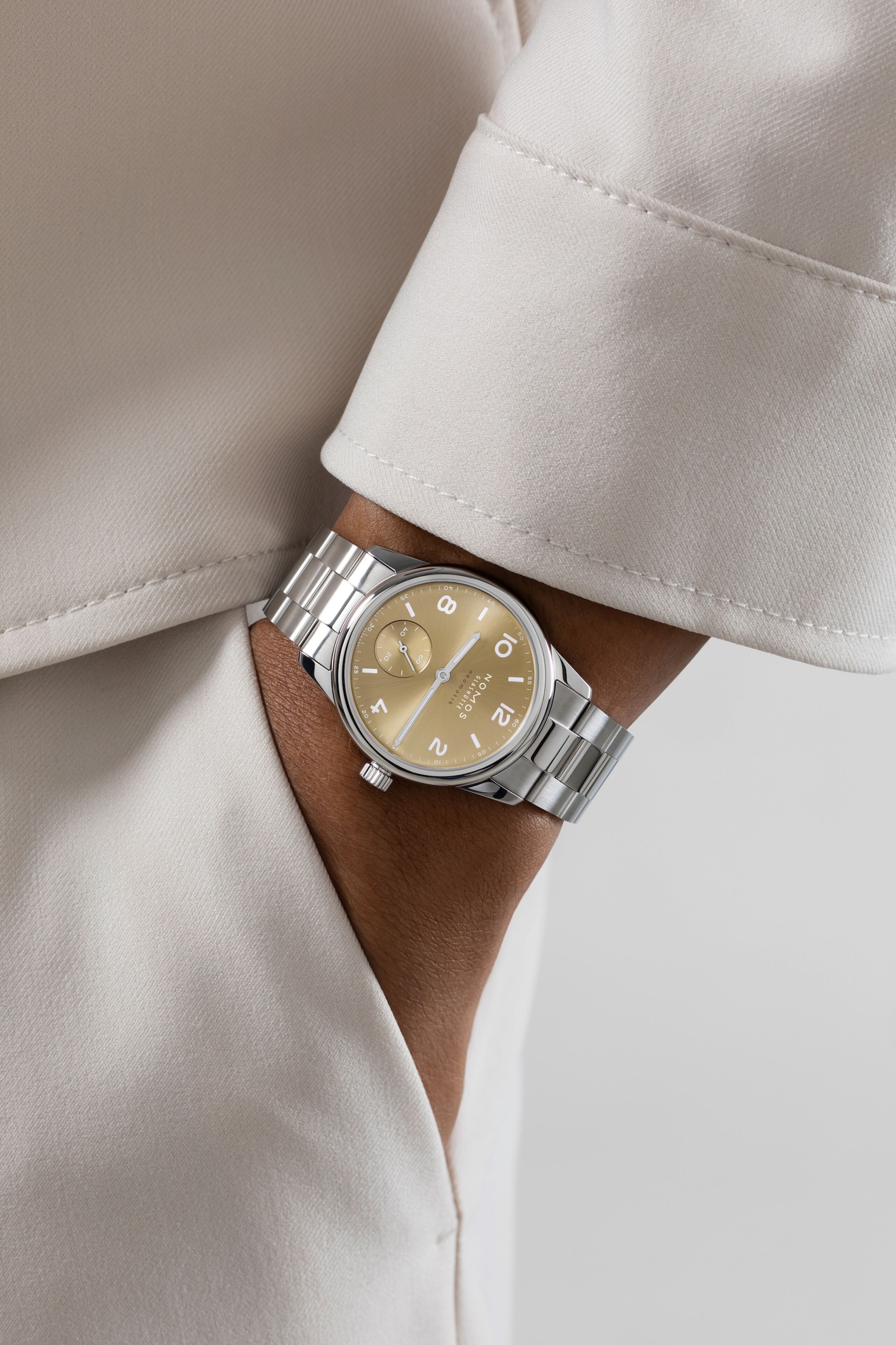 Ladies' watch NOMOS GLASHÜTTE, Club Sport Neomatik 34 Gold / 34mm, SKU: 755 | watchphilosophy.co.uk