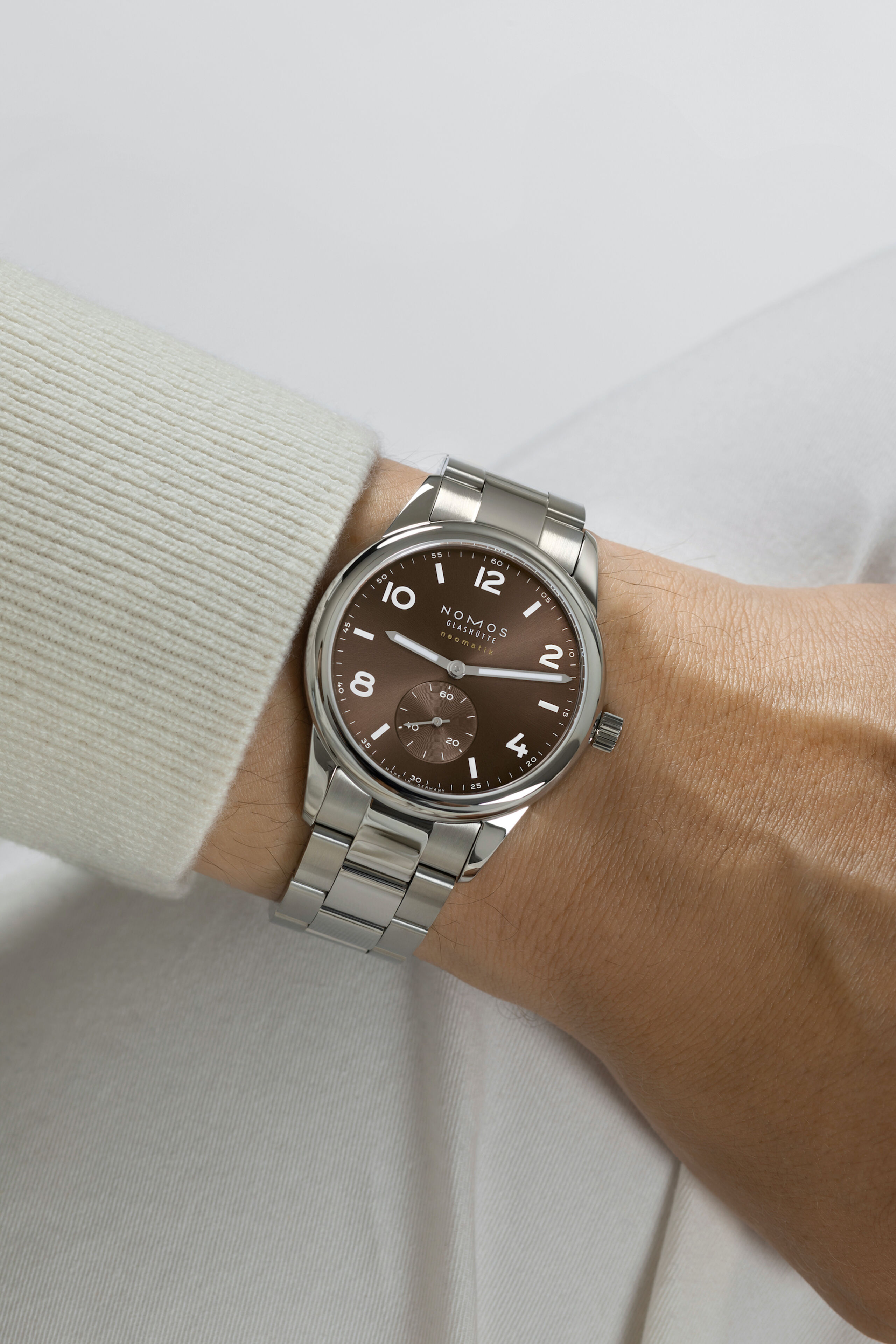 Men's watch / unisex NOMOS GLASHÜTTE, Club Sport Neomatik 39 Tabac / 39.50mm, SKU: 759 | watchphilosophy.co.uk