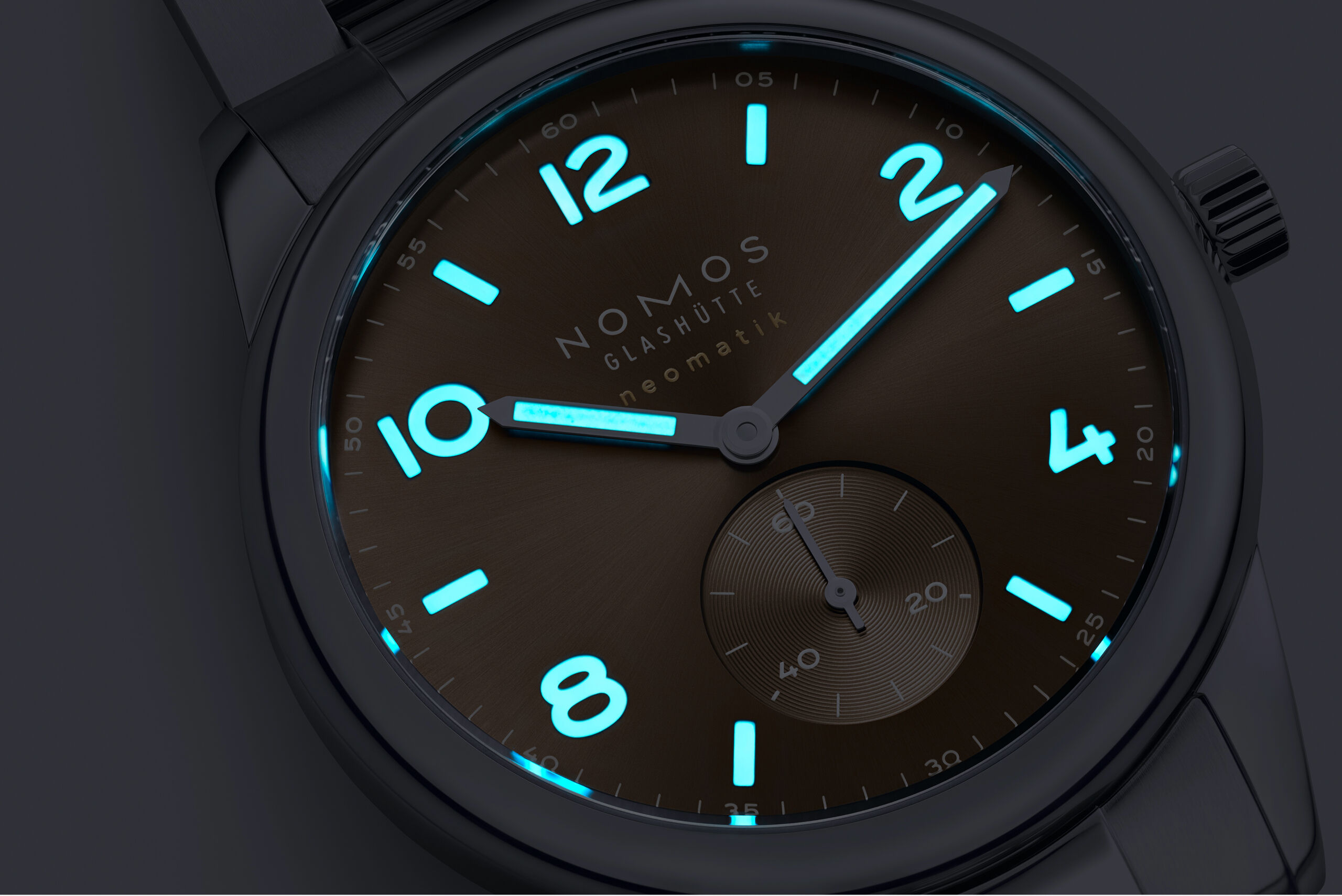 Men's watch / unisex NOMOS GLASHÜTTE, Club Sport Neomatik 39 Ember / 39.50mm, SKU: 762 | watchphilosophy.co.uk