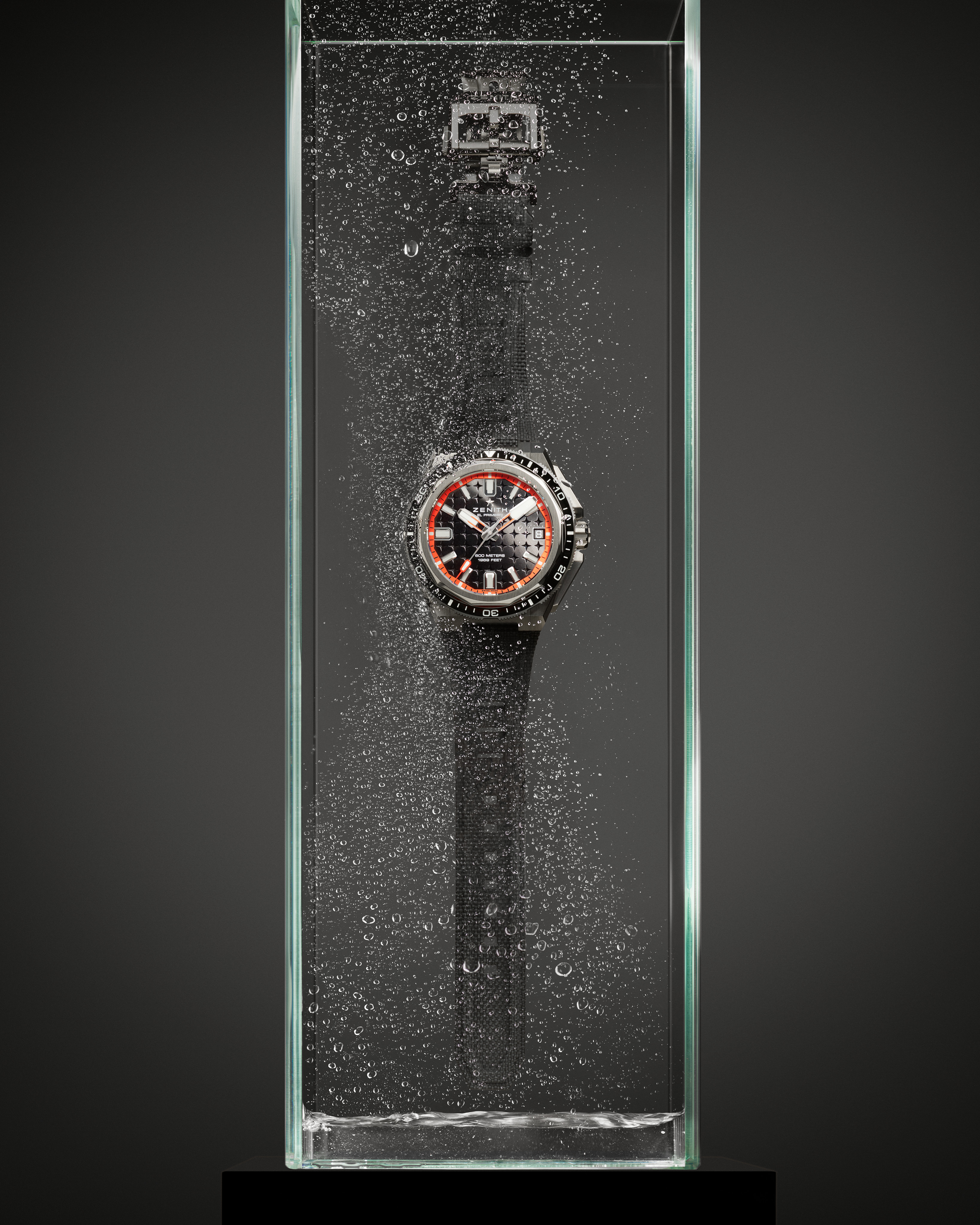 Men's watch / unisex ZENITH, Zenith Defy Extreme Diver / 42.50mm, SKU: 95.9600.3620/21.I300 | watchphilosophy.co.uk