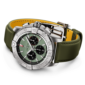 Men's watch / unisex BREITLING, Avenger B01 Chronograph / 44mm, SKU: AB0147101L1X1 | watchphilosophy.co.uk