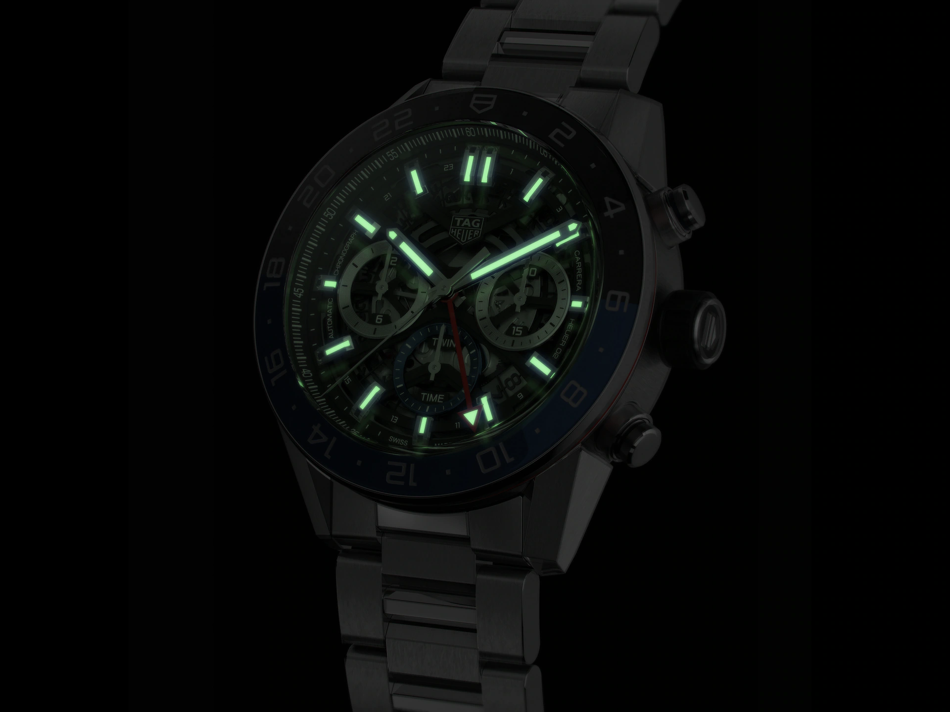 Men's watch / unisex TAG HEUER, Carrera GMT / 45mm, SKU: CBG2A1Z.BA0658 | watchphilosophy.co.uk