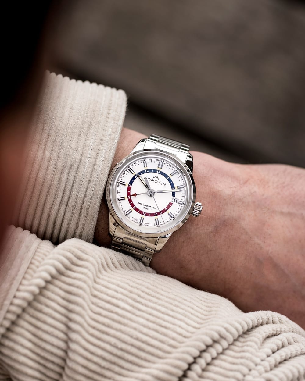 Men's watch / unisex  NORQAIN, Freedom 60 GMT / 40mm, SKU: NN2100SG/O211/201SG | watchphilosophy.co.uk