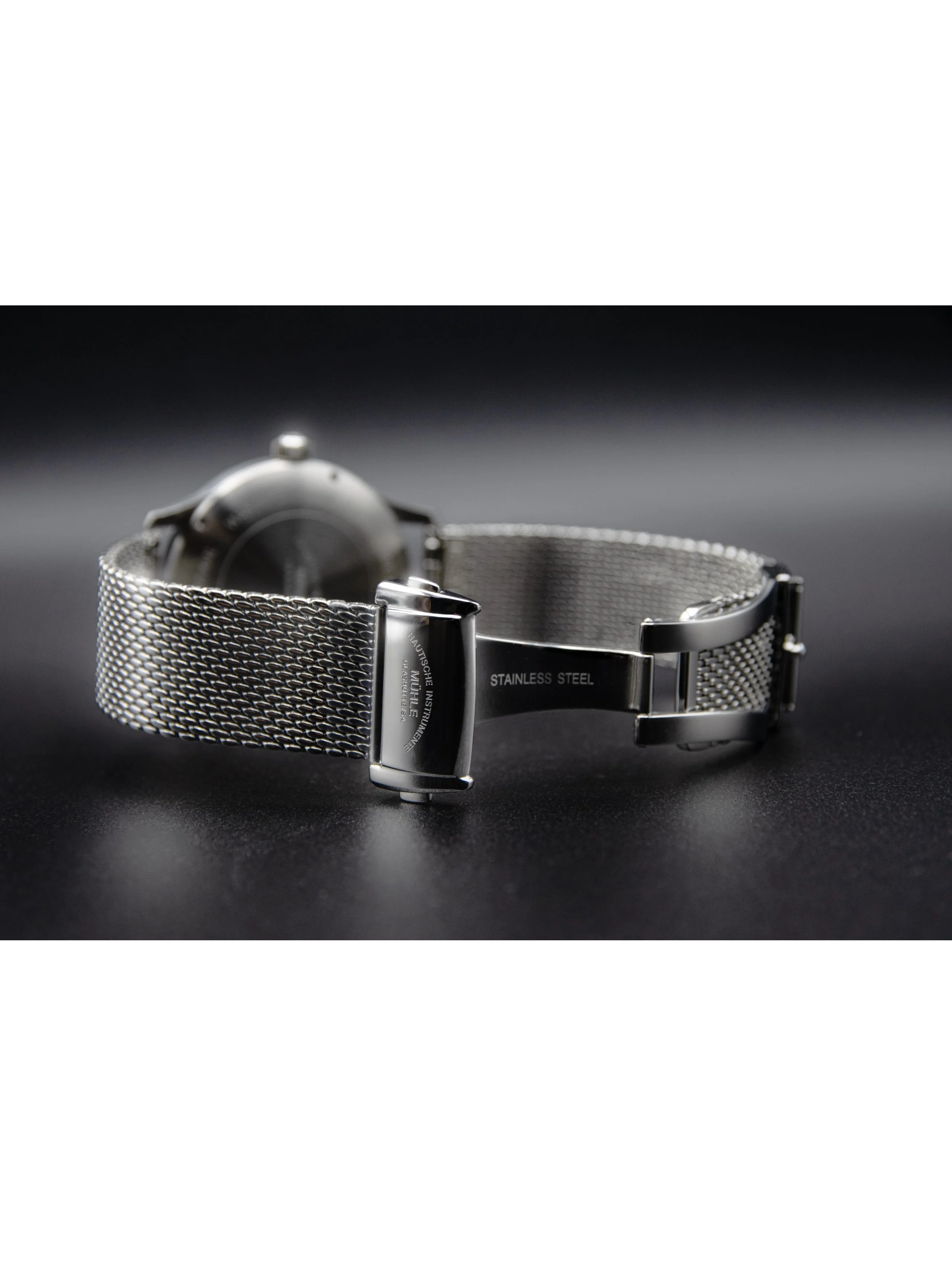 Men's watch / unisex MÜHLE-GLASHÜTTE, Panova Green / 40mm, SKU: M1-40-76-MB | watchphilosophy.co.uk