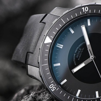 Men's watch / unisex MÜHLE-GLASHÜTTE, Sea-Timer BlackMotion / 44mm, SKU: M1-41-83-KB | watchphilosophy.co.uk