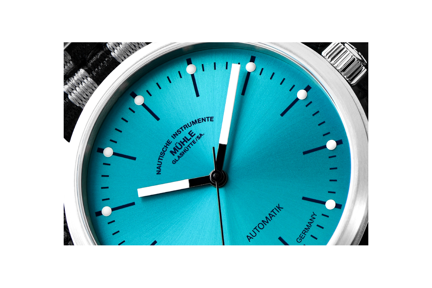 Men's watch / unisex MÜHLE-GLASHÜTTE, Panova Turquoise / 40mm, SKU: M1-40-79-NB-L-III | watchphilosophy.co.uk