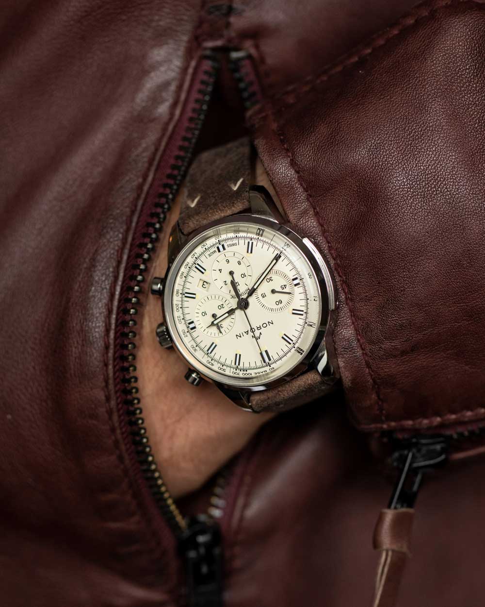 Men's watch / unisex NORQAIN, Freedom 60 Chrono / 43mm, SKU: N2200S22C/C221/20EO.18S | watchphilosophy.co.uk