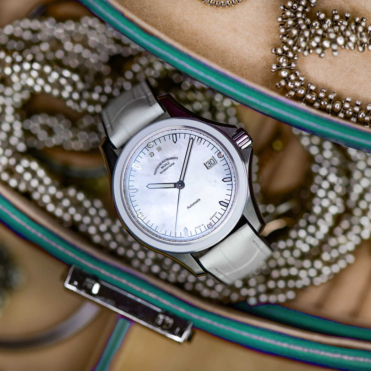 Ladies' watch MÜHLE-GLASHÜTTE, ProMare Lady / 39mm, SKU: M1-42-25-NB | watchphilosophy.co.uk
