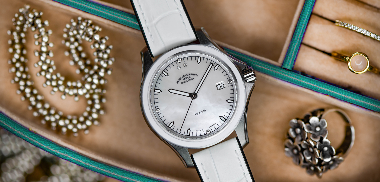 Ladies' watch MÜHLE-GLASHÜTTE, ProMare Lady / 39mm, SKU: M1-42-25-NB | watchphilosophy.co.uk