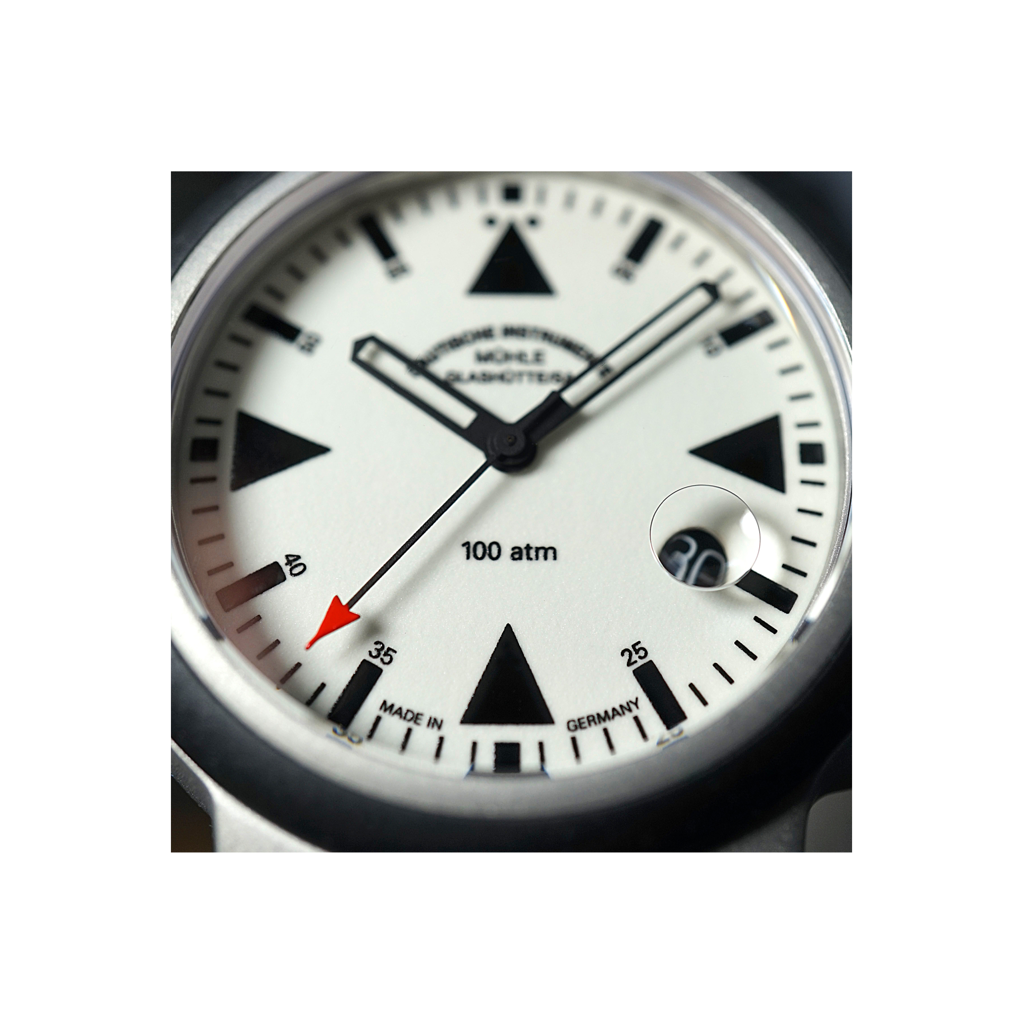 Men's watch / unisex MÜHLE-GLASHÜTTE, S.A.R. Rescue-Timer / 42 mm, SKU: M1-41-08-KB | watchphilosophy.co.uk