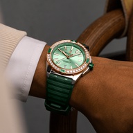 Ladies' watch BREITLING, Super Chronomat Automatic / 38mm, SKU: U17356531L1S1 | watchphilosophy.co.uk