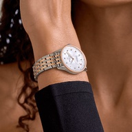 Ladies' watch BREITLING, Navitimer / 32mm, SKU: U77320E61A1U1 | watchphilosophy.co.uk