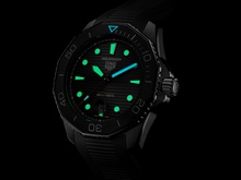 Men's watch / unisex TAG HEUER, Aquaracer Professional 300 / 43mm, SKU: WBP201A.FT6197 | watchphilosophy.co.uk