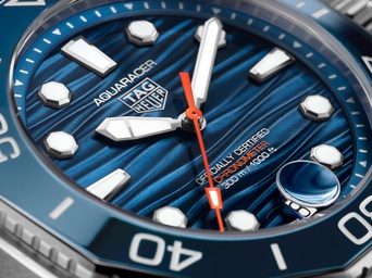 Men's watch / unisex TAG HEUER, Aquaracer Professional 300 Date / 42mm, SKU: WBP5111.BA0013 | watchphilosophy.co.uk