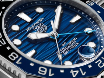 Men's watch / unisex TAG HEUER, Aquaracer Professional 300 GMT / 42mm, SKU: WBP5114.BA0013 | watchphilosophy.co.uk