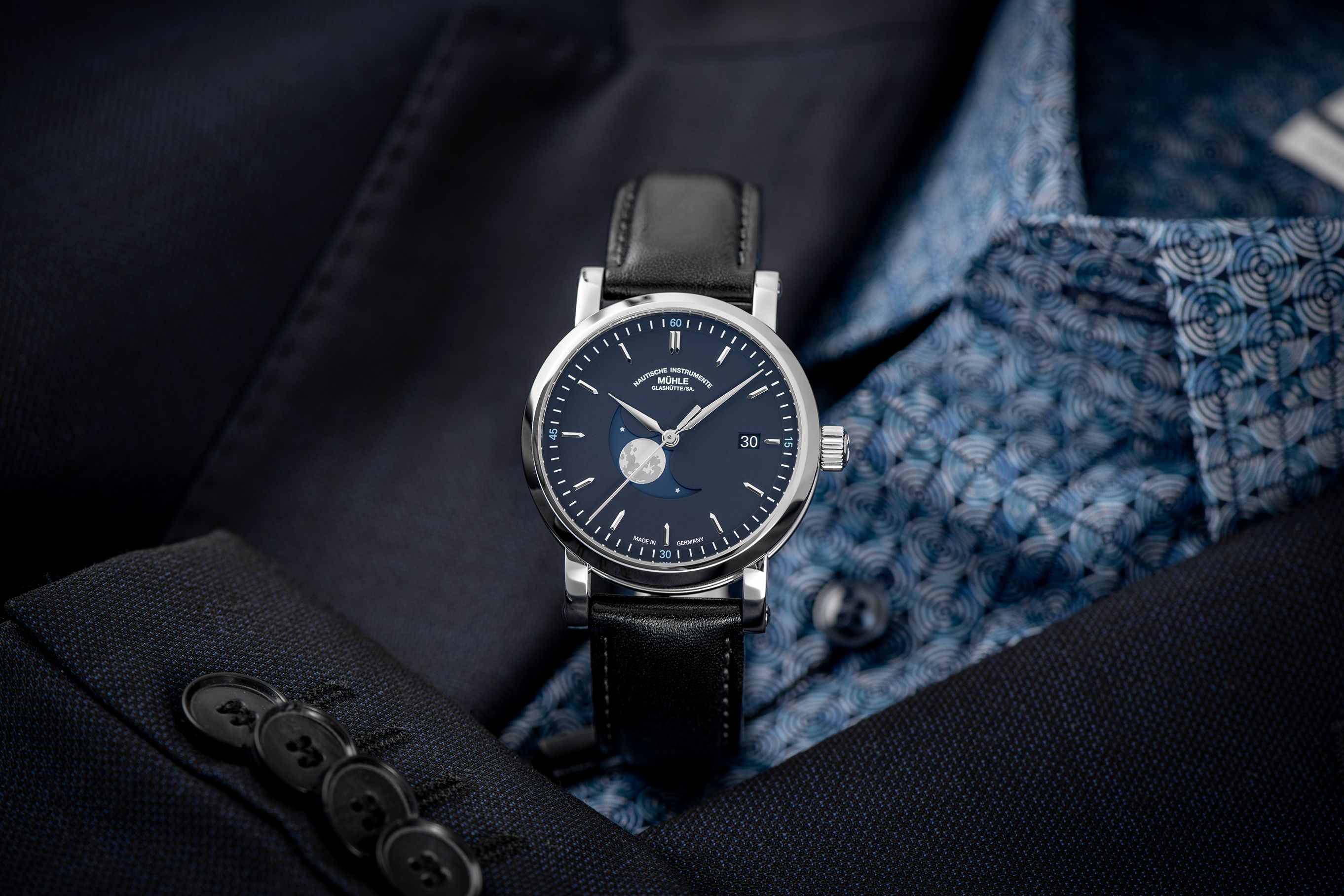Men's watch / unisex MÜHLE-GLASHÜTTE, Teutonia IV BlueMoon / 39 mm, SKU: M1-44-62-LB | watchphilosophy.co.uk