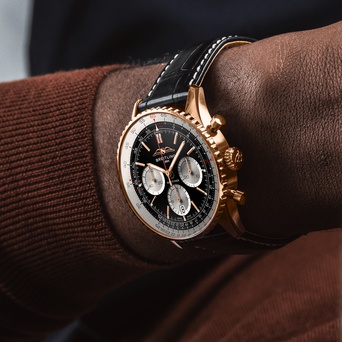 Men's watch / unisex BREITLING, Navitimer B01 Chronograph / 43mm, SKU: RB0138211B1P1 | watchphilosophy.co.uk