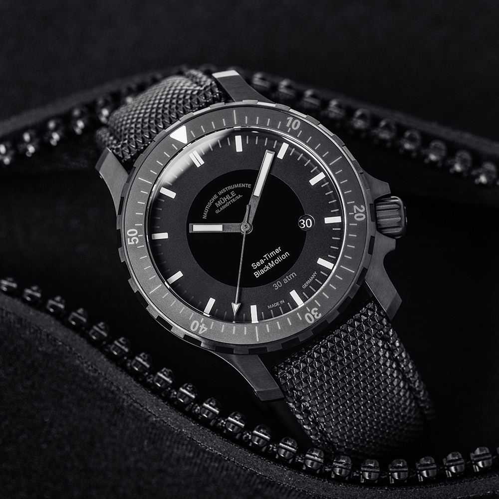 Men's watch / unisex MÜHLE-GLASHÜTTE, Sea-Timer BlackMotion / 44mm, SKU: M1-41-83-CB | watchphilosophy.co.uk