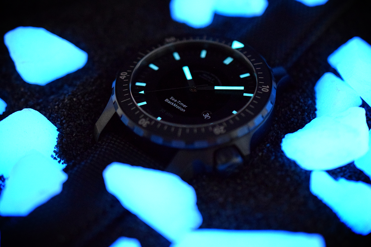 Men's watch / unisex MÜHLE-GLASHÜTTE, Sea-Timer BlackMotion / 44mm, SKU: M1-41-83-CB | watchphilosophy.co.uk