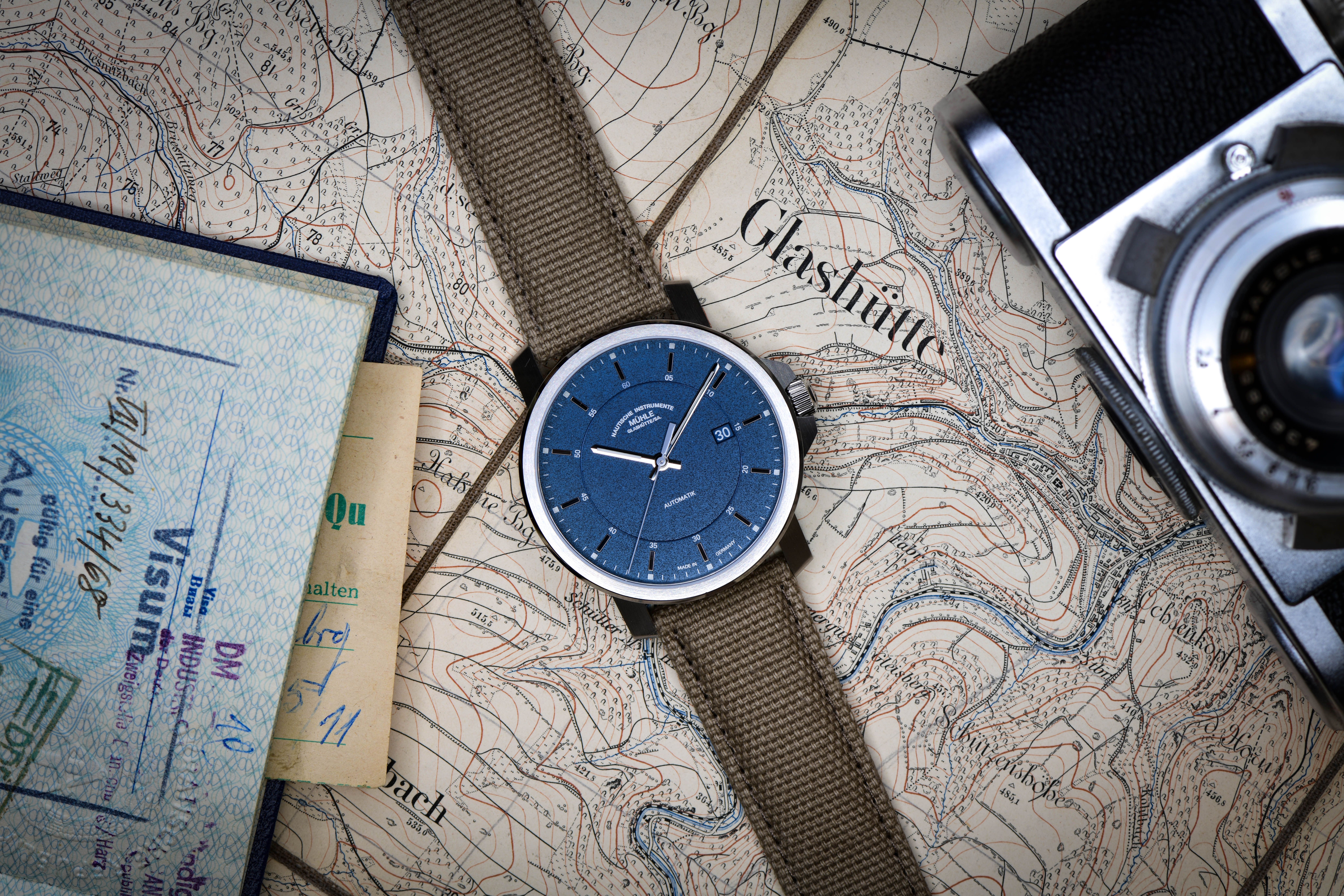 Men's watch / unisex MÜHLE-GLASHÜTTE, 29ER Casual / 42.4 mm, SKU: M1-25-72-CB | watchphilosophy.co.uk