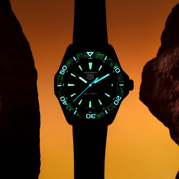 Men's watch / unisex TAG HEUER, Aquaracer Professional 200 Solargraph / 40mm, SKU: WBP1112.FT6199 | watchphilosophy.co.uk