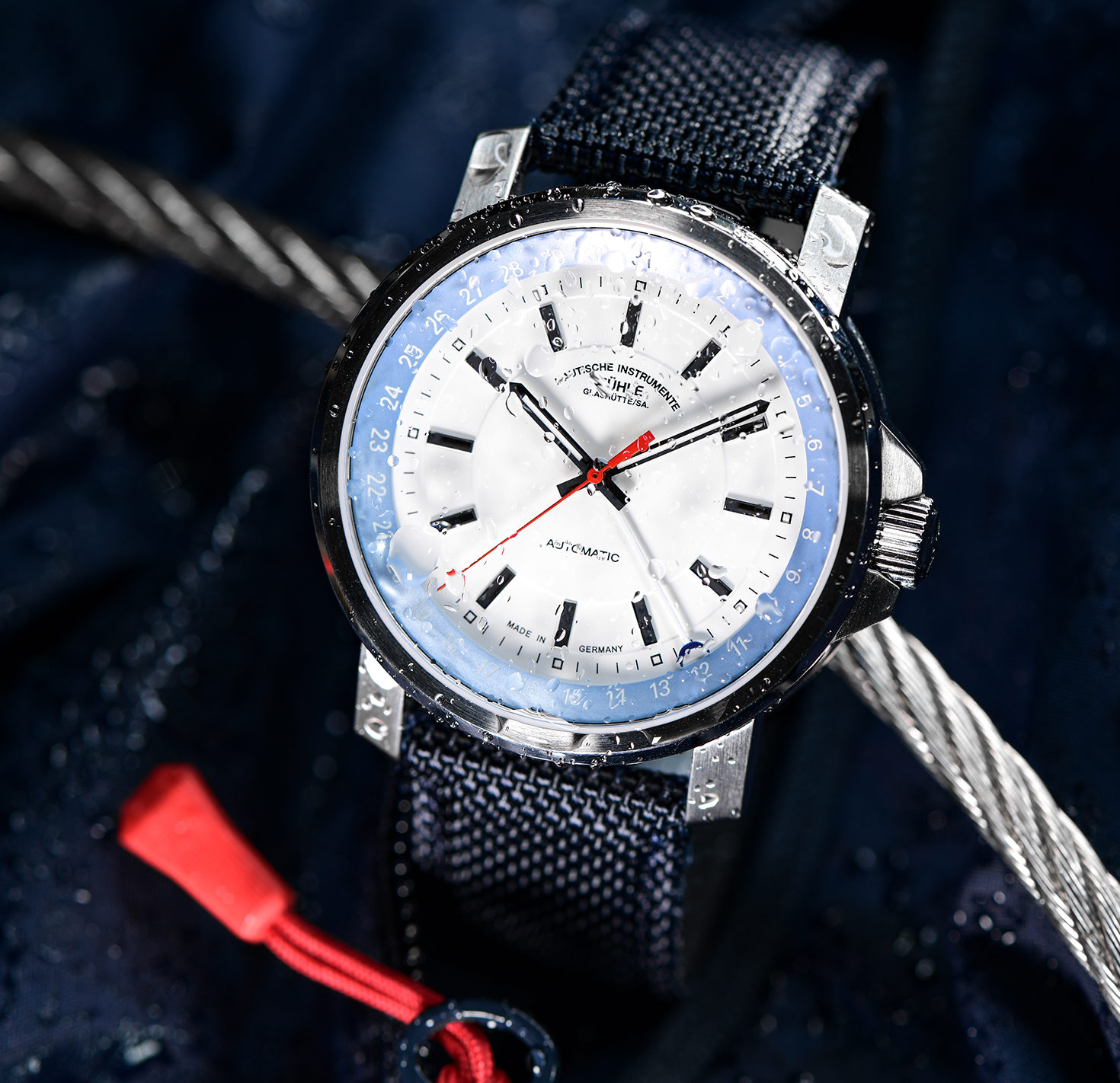 Men's watch / unisex MÜHLE-GLASHÜTTE, 29ER Pointer Date / 42.4 mm, SKU: M1-25-32-CB | watchphilosophy.co.uk